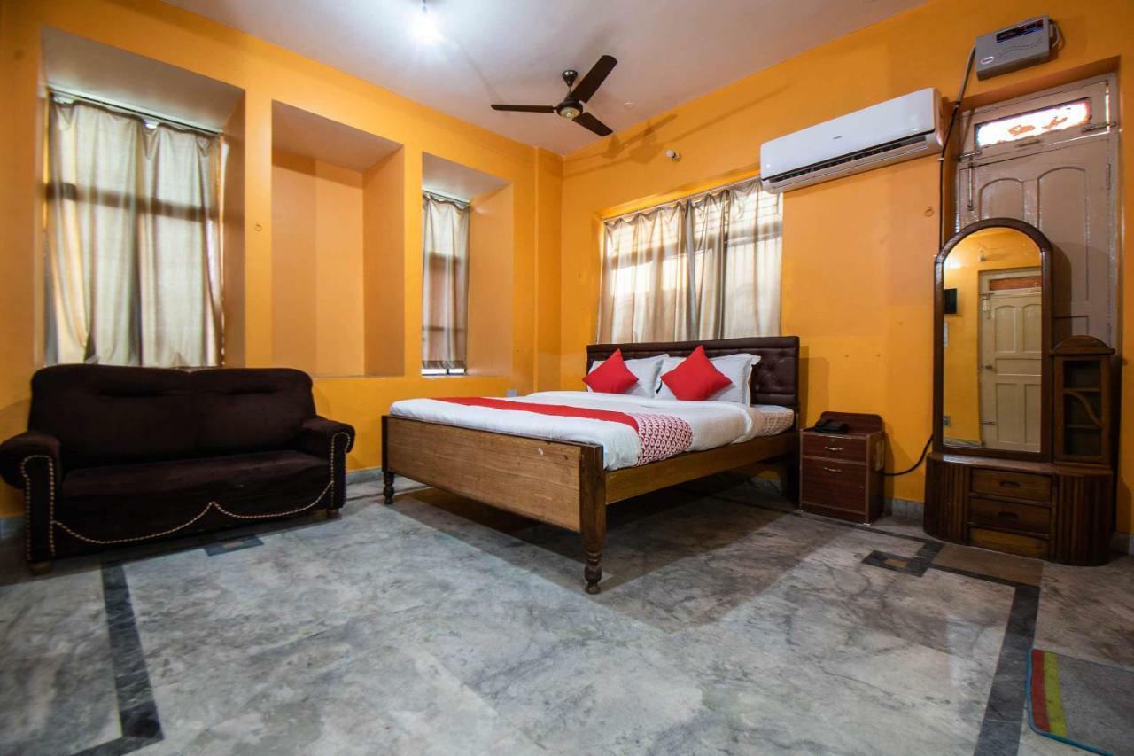 Oyo 29792 Piyush Hajipur Hotell Eksteriør bilde