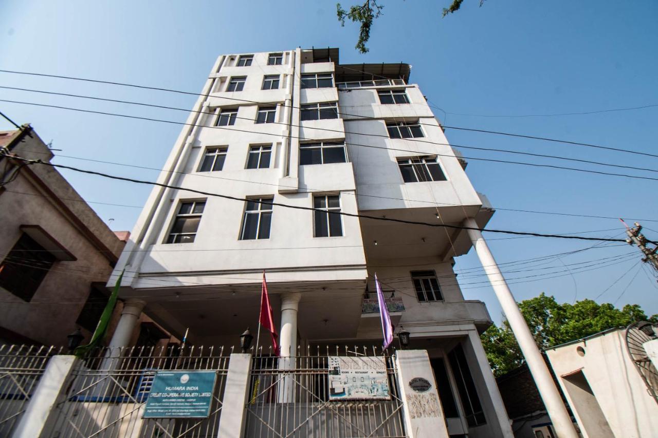 Oyo 29792 Piyush Hajipur Hotell Eksteriør bilde