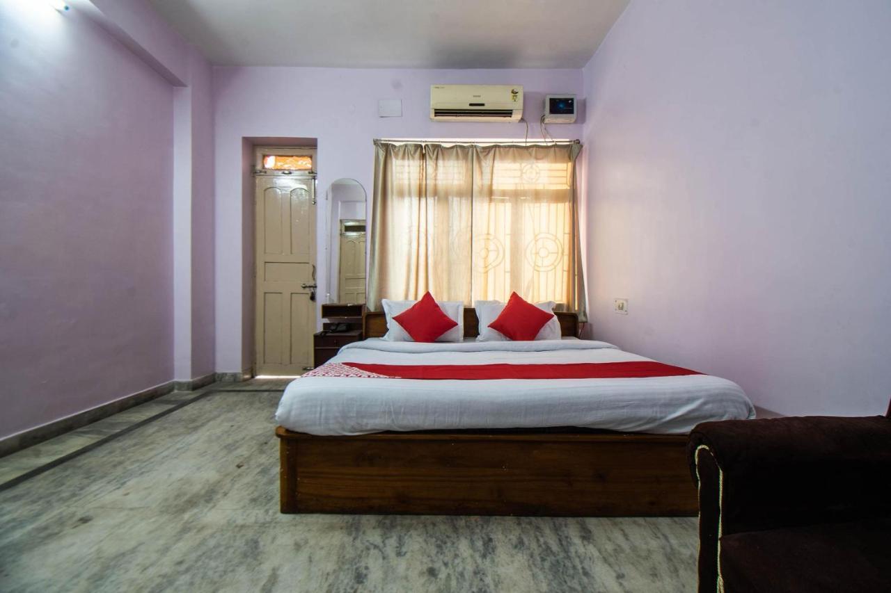 Oyo 29792 Piyush Hajipur Hotell Eksteriør bilde